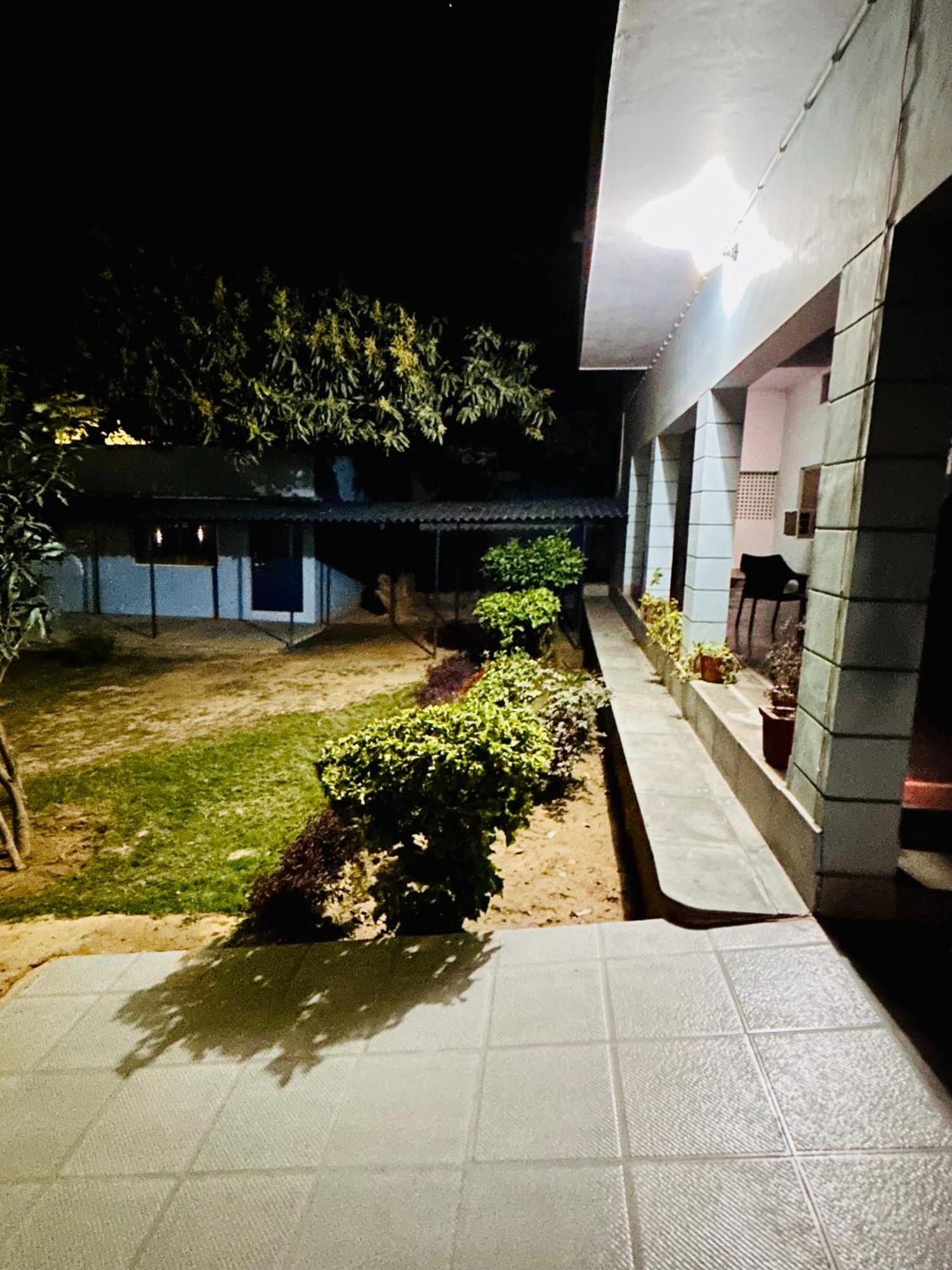הוילה Ayodhya Gooseberry Garden מראה חיצוני תמונה