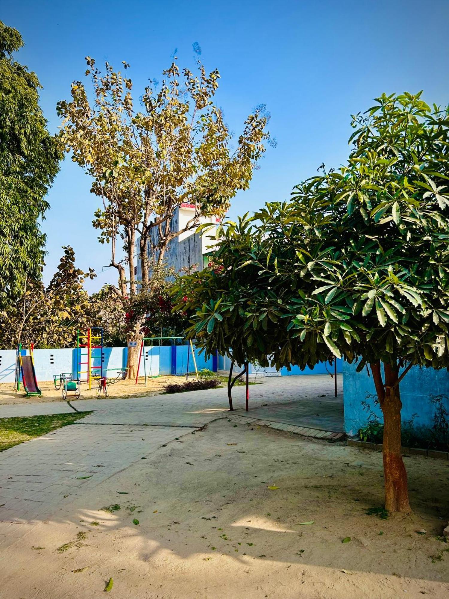 הוילה Ayodhya Gooseberry Garden מראה חיצוני תמונה